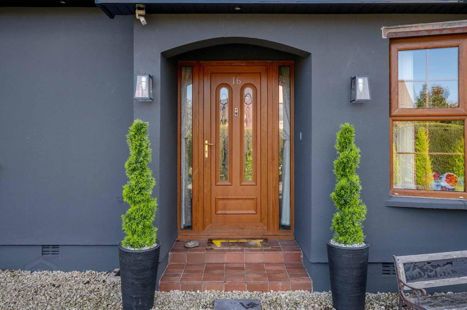 16 Gransha Road 3 of 41