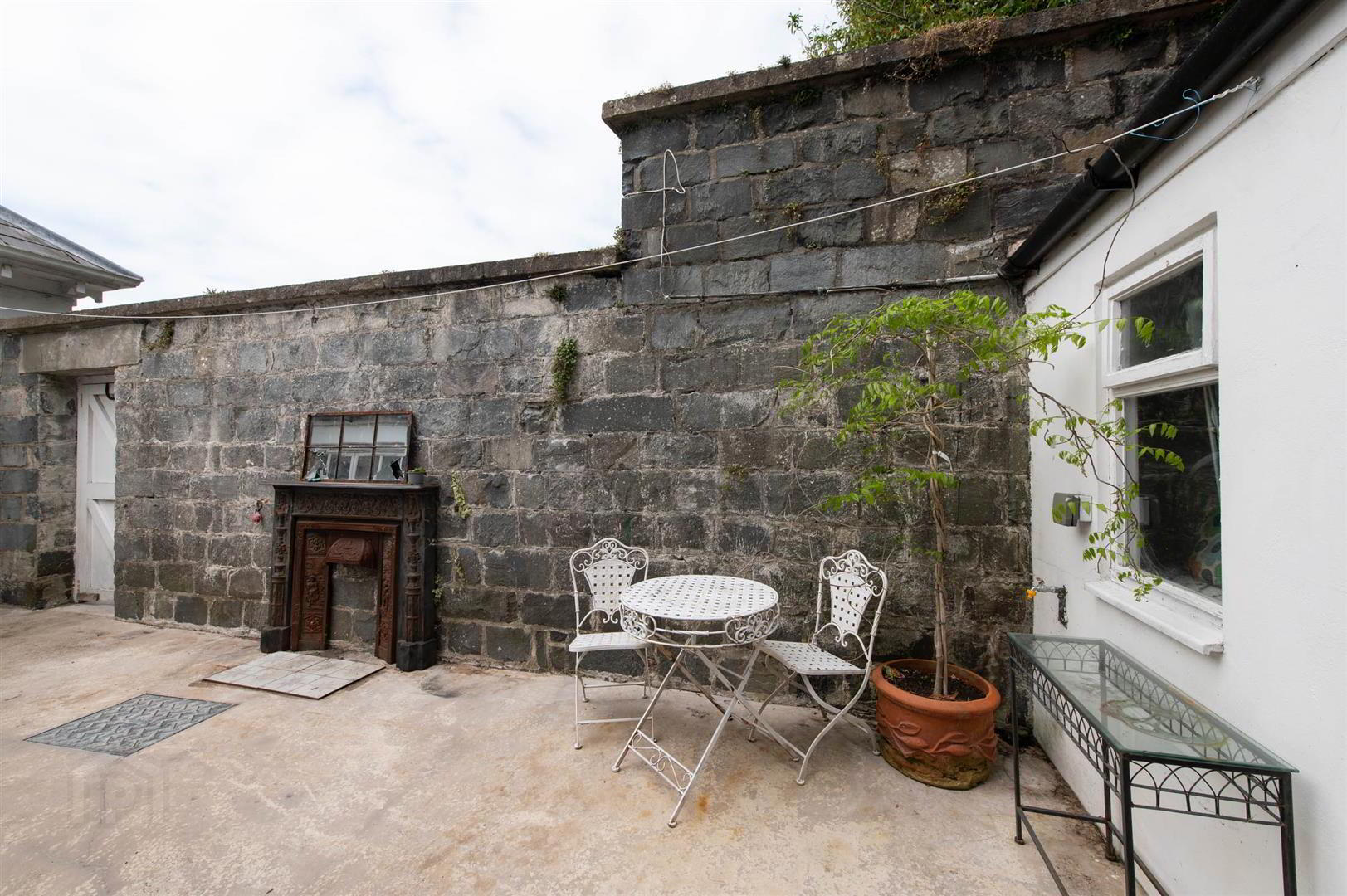 52 Dunbarton Street 27 of 38