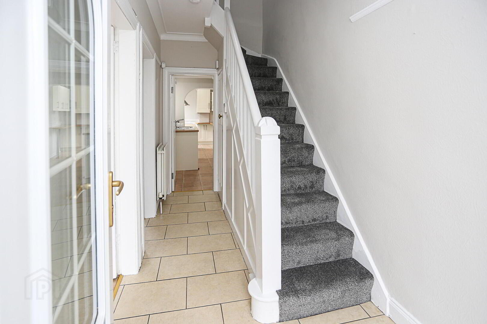 23 Willowholme Drive 4 of 44