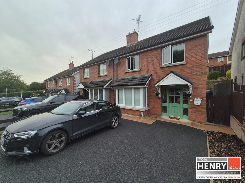 6 Caulfield Glen 1 of 18