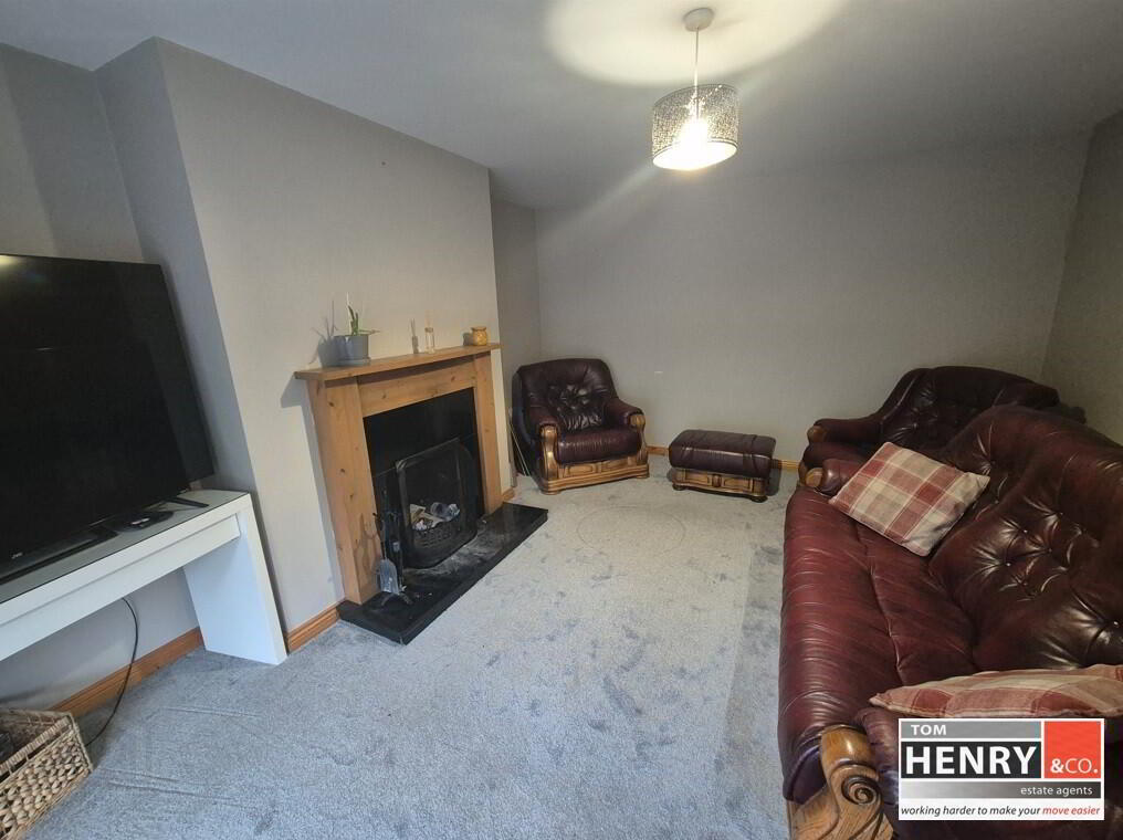 6 Caulfield Glen 6 of 18