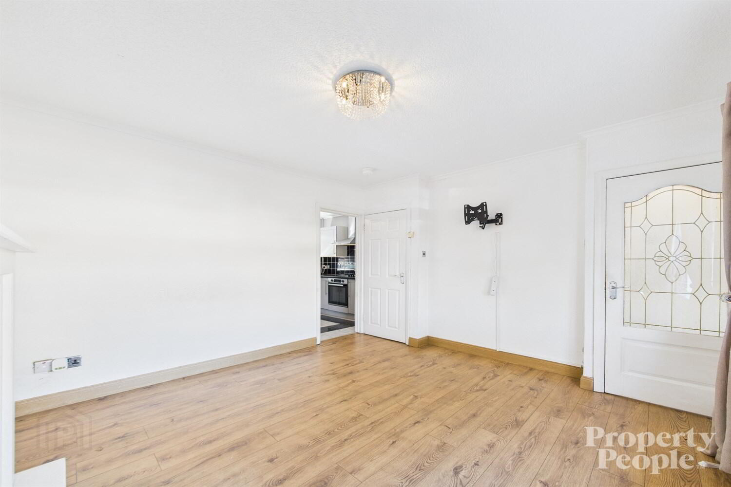 8 Deerpark Road 6 of 36