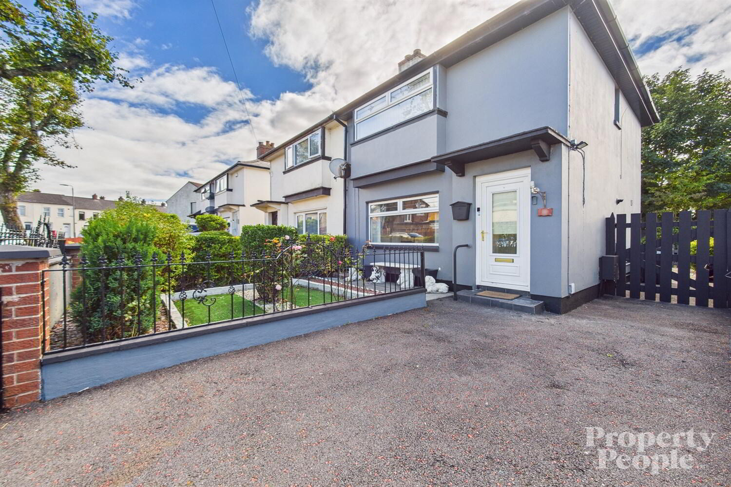 8 Deerpark Road 2 of 36