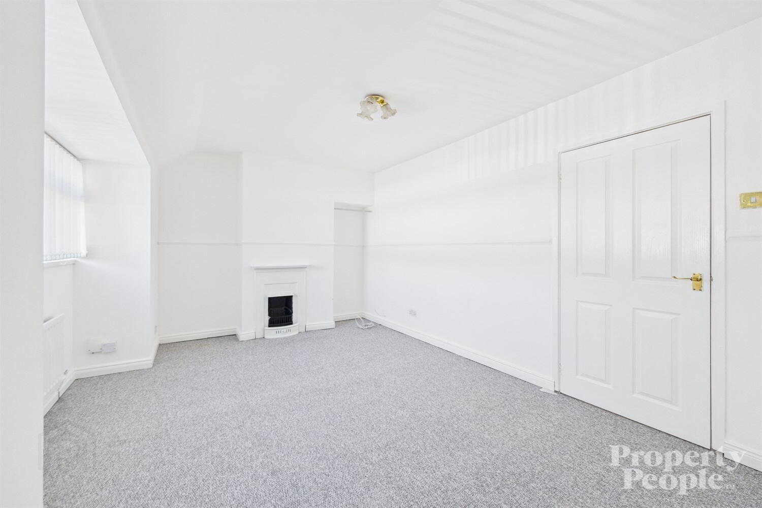 8 Deerpark Road 16 of 36
