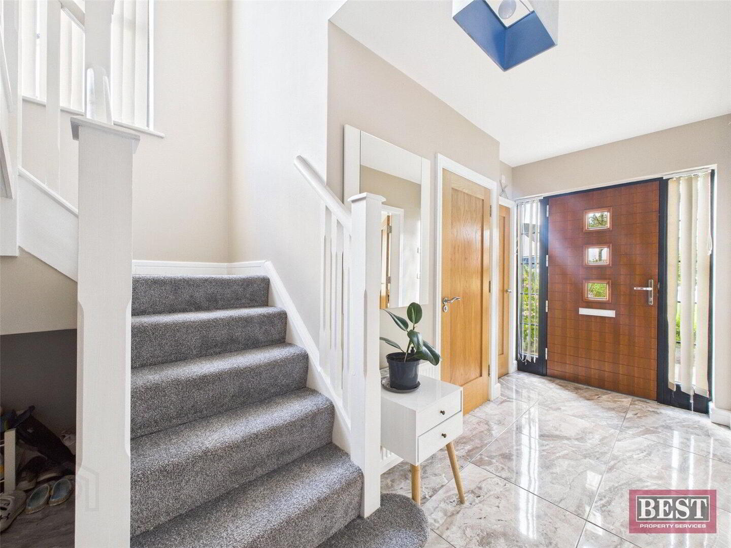19 Hillcrest Way 3 of 18