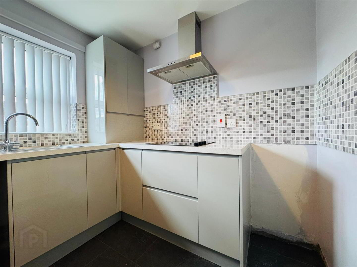 151b Rathmore Drive 5 of 11