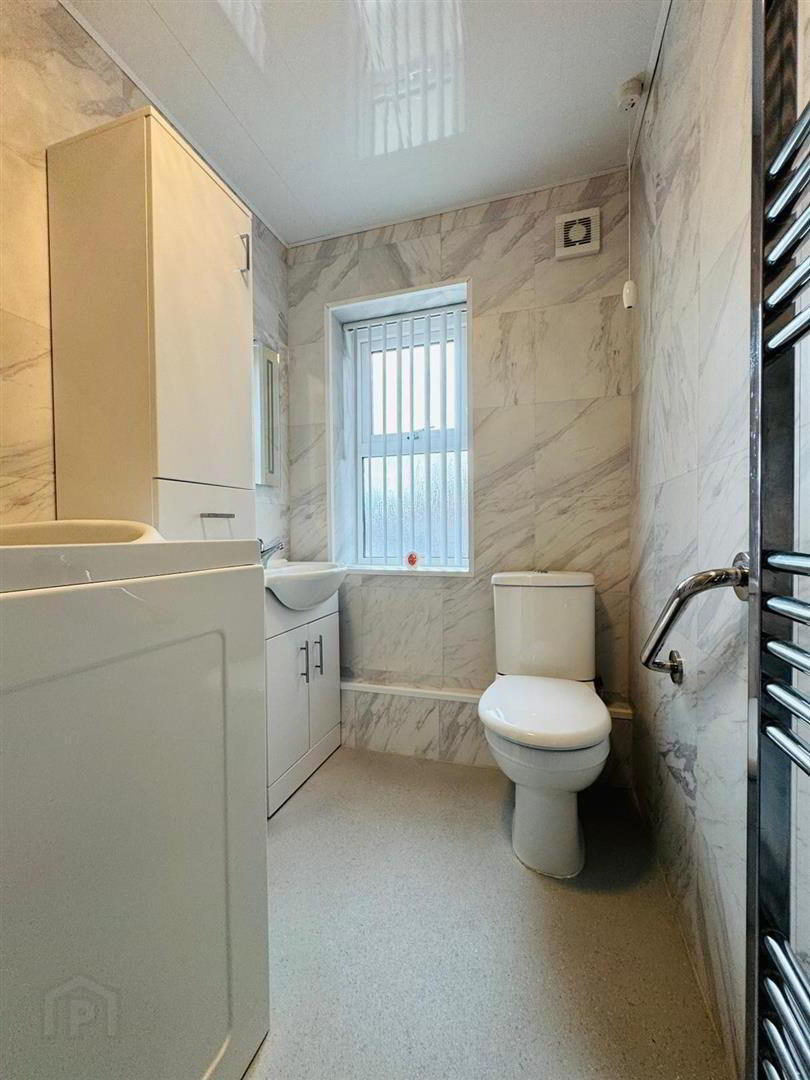 151b Rathmore Drive 9 of 11