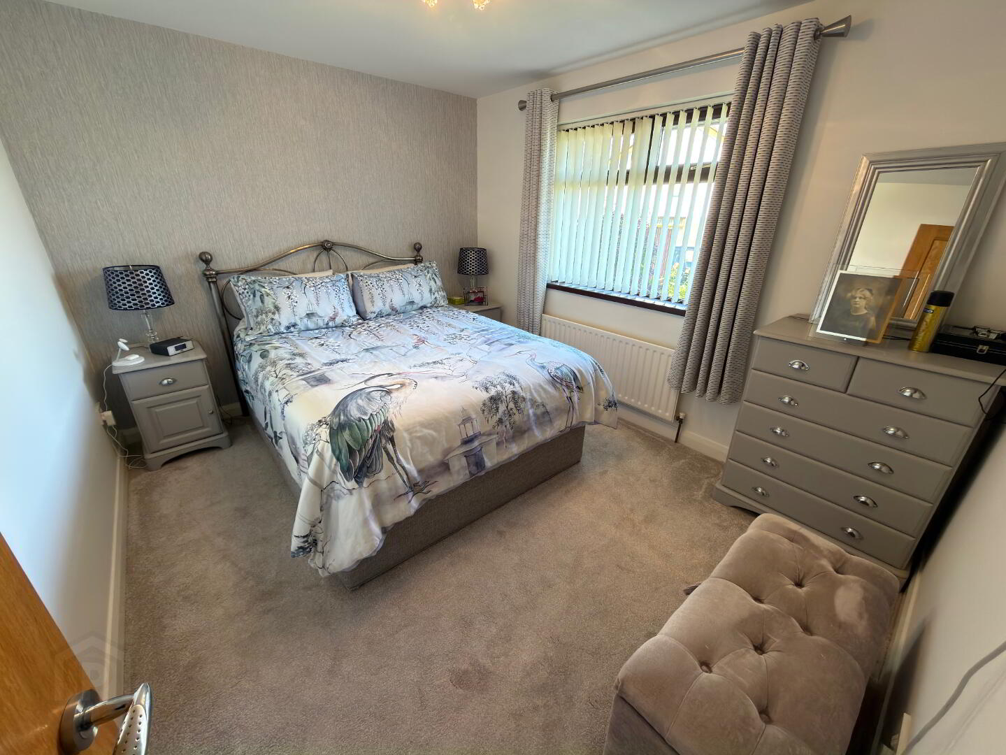 142 Abbeydale 14 of 26