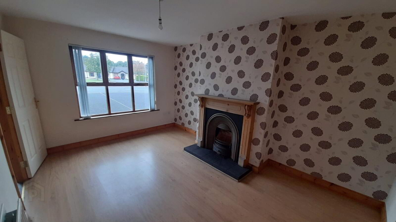36 Glebe Hill Manor 3 of 13