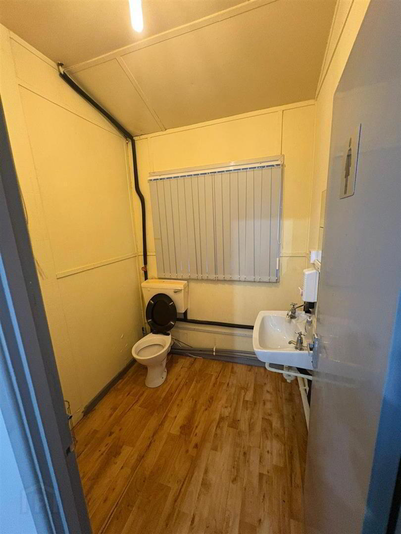 Unit 11 A Lowes Industrial Estate, 31 Ballynahinch Road 8 of 10