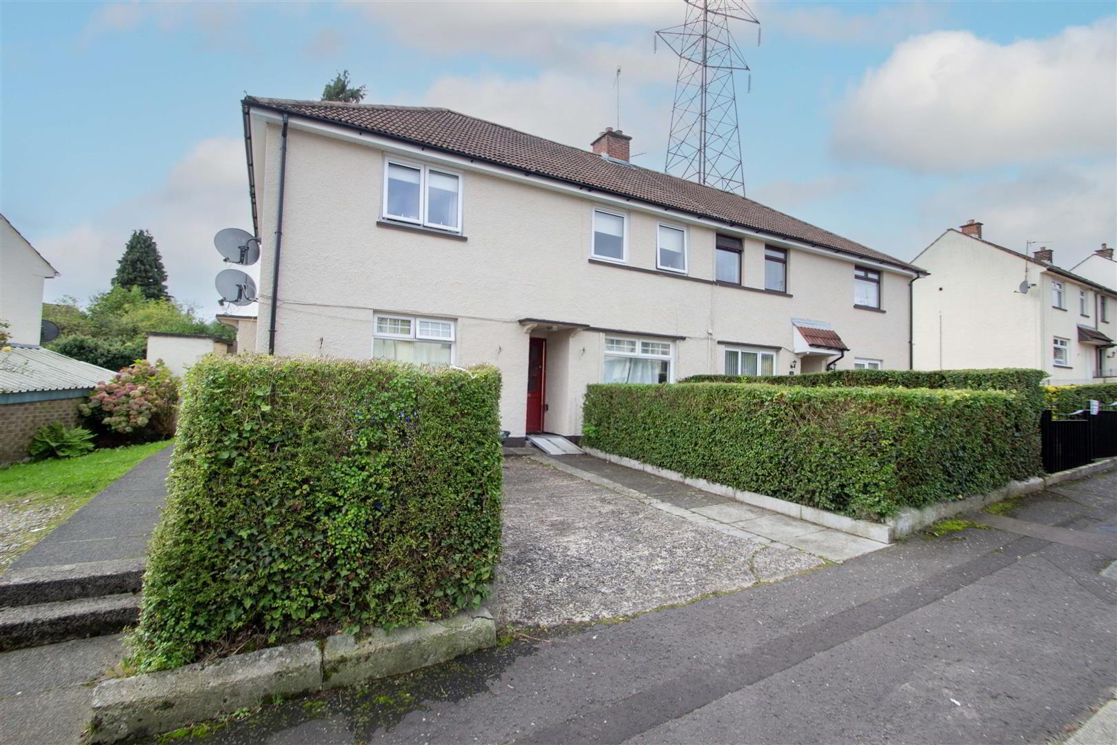 Apt, 30 Slieveban Drive 1 of 17