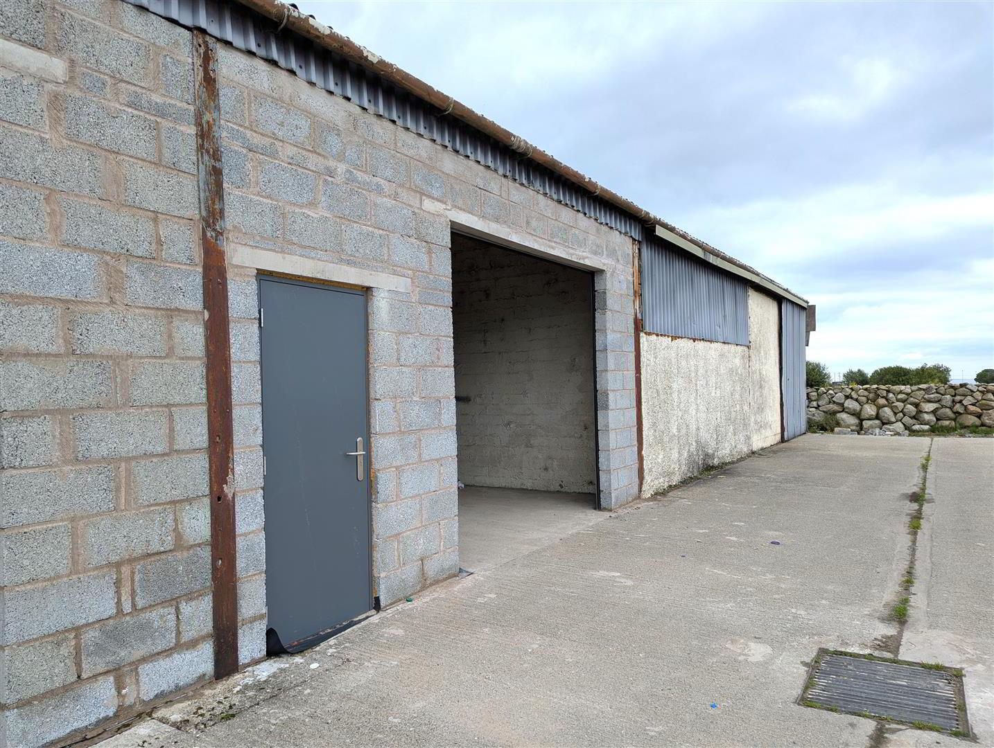 Commercial Units, 85 Mill Road 2 of 4