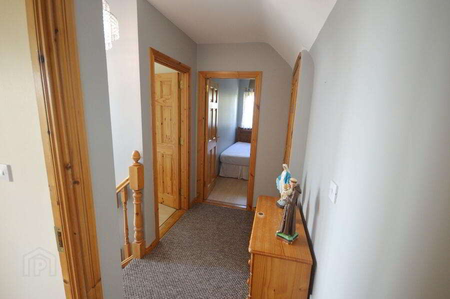 Bray Cottage 12 of 27