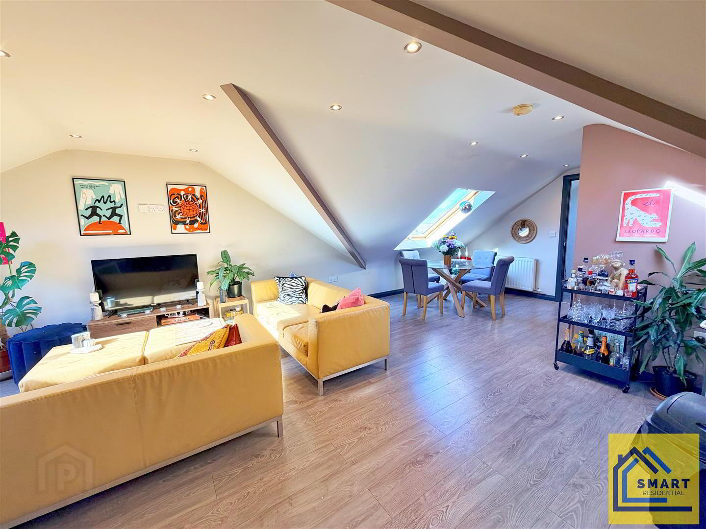 Apt 2, 39a Little Donegall Street 5 of 13