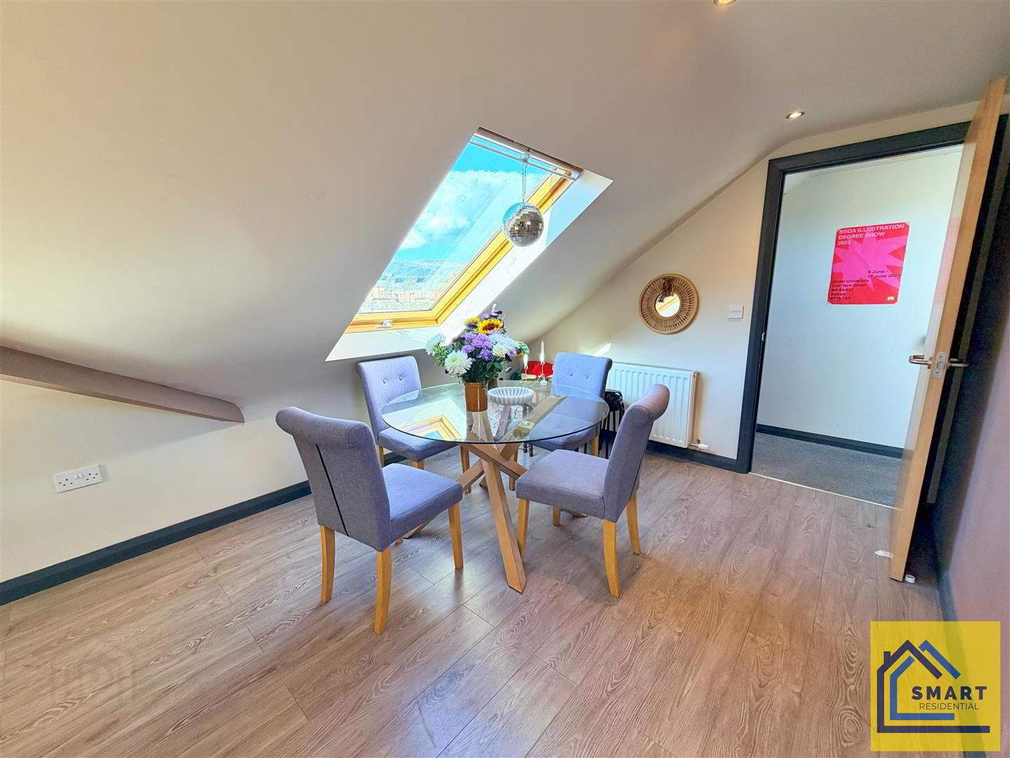 Apt 2, 39a Little Donegall Street 8 of 13