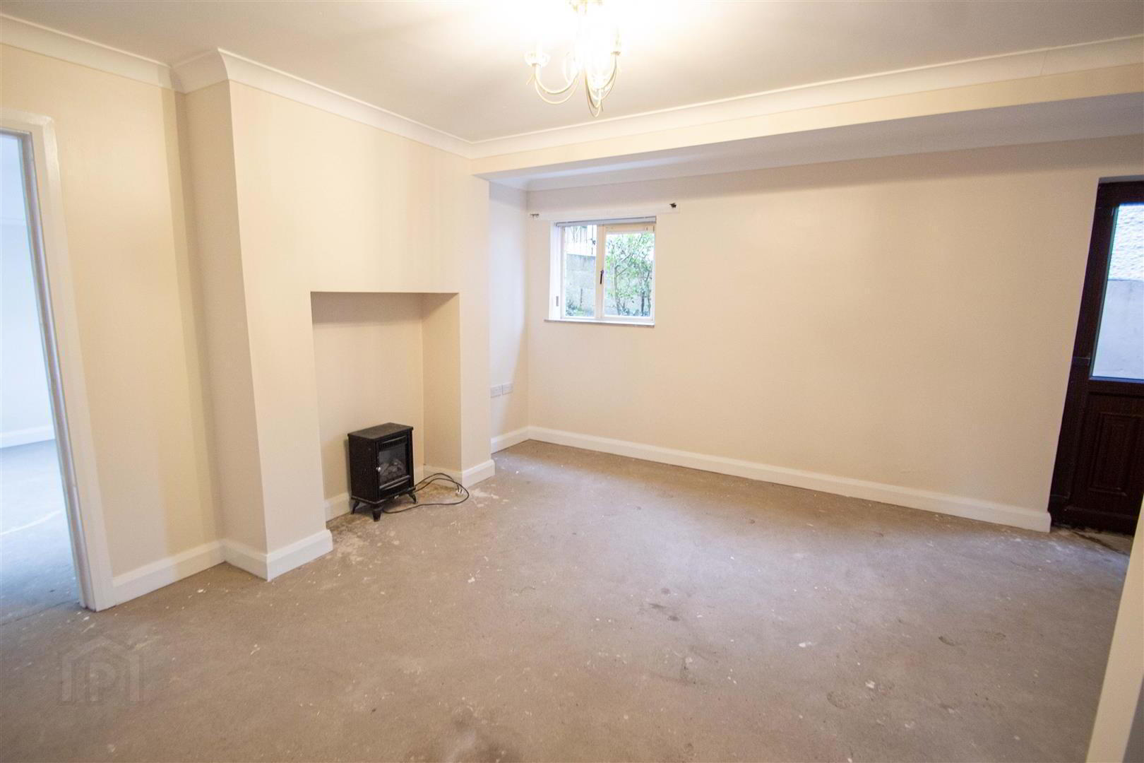 78 Upper Dunmurry Lane 7 of 48
