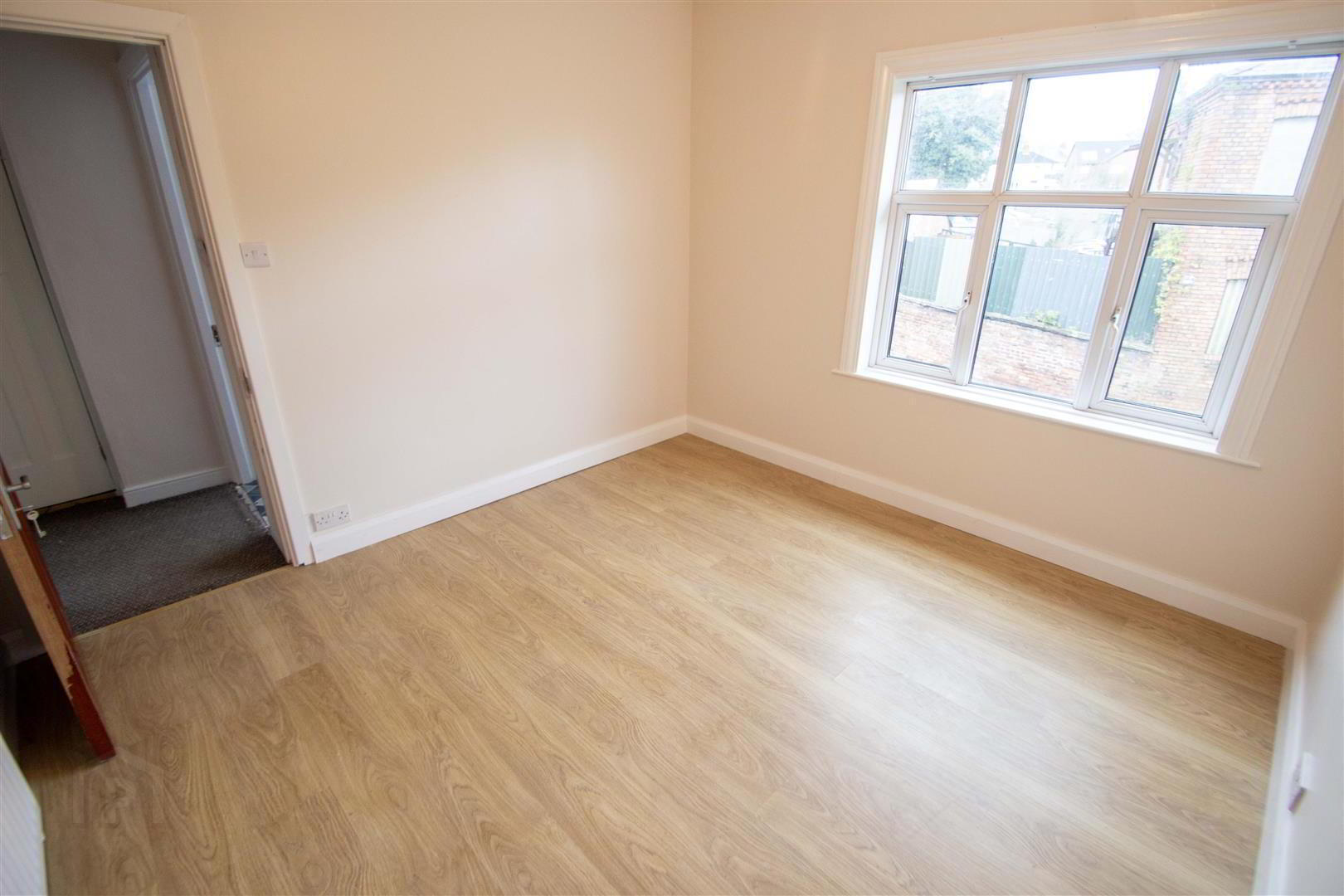 78 Upper Dunmurry Lane 11 of 48