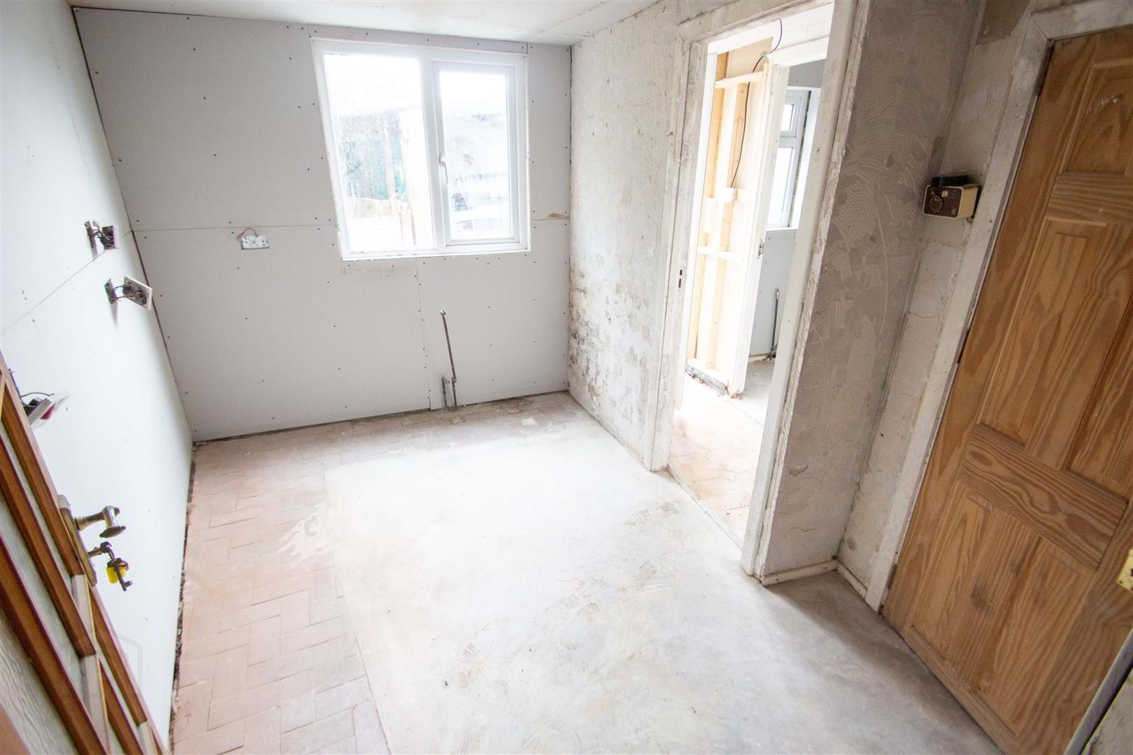 78 Upper Dunmurry Lane 23 of 48
