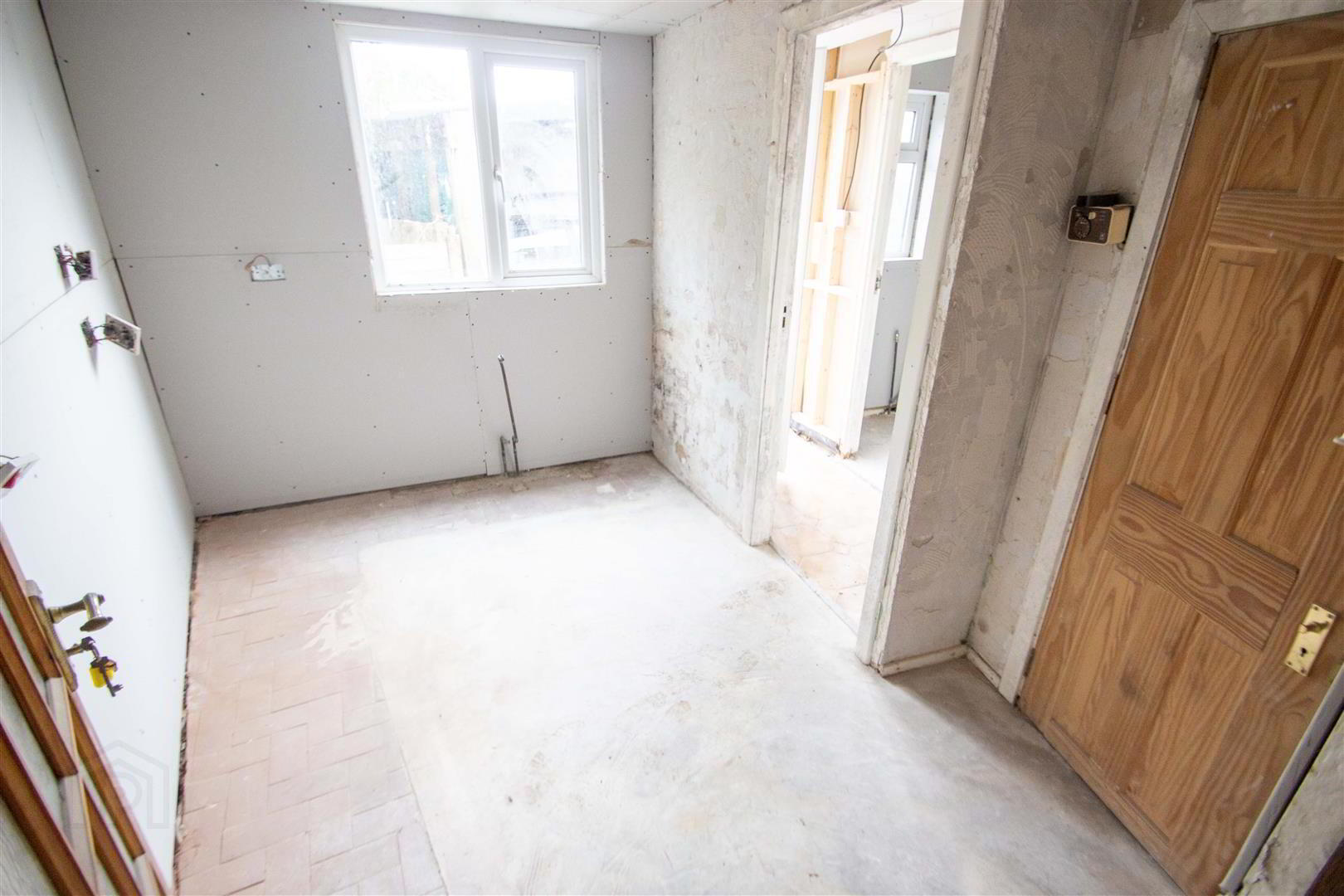 78 Upper Dunmurry Lane 24 of 48
