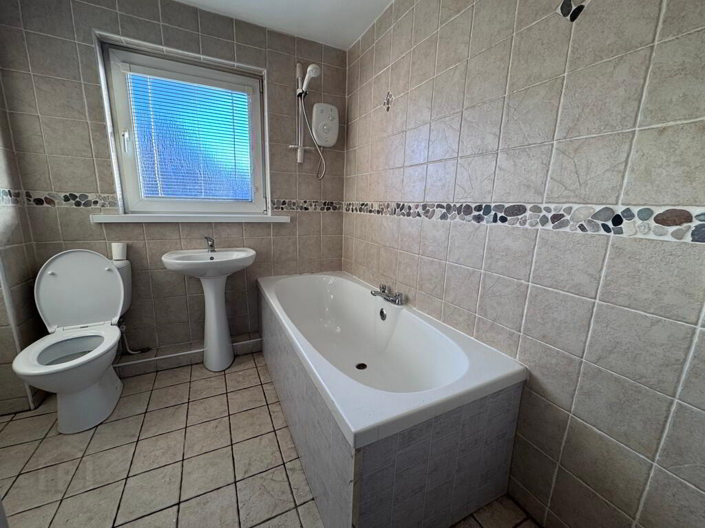 797 Crumlin Road 11 of 12