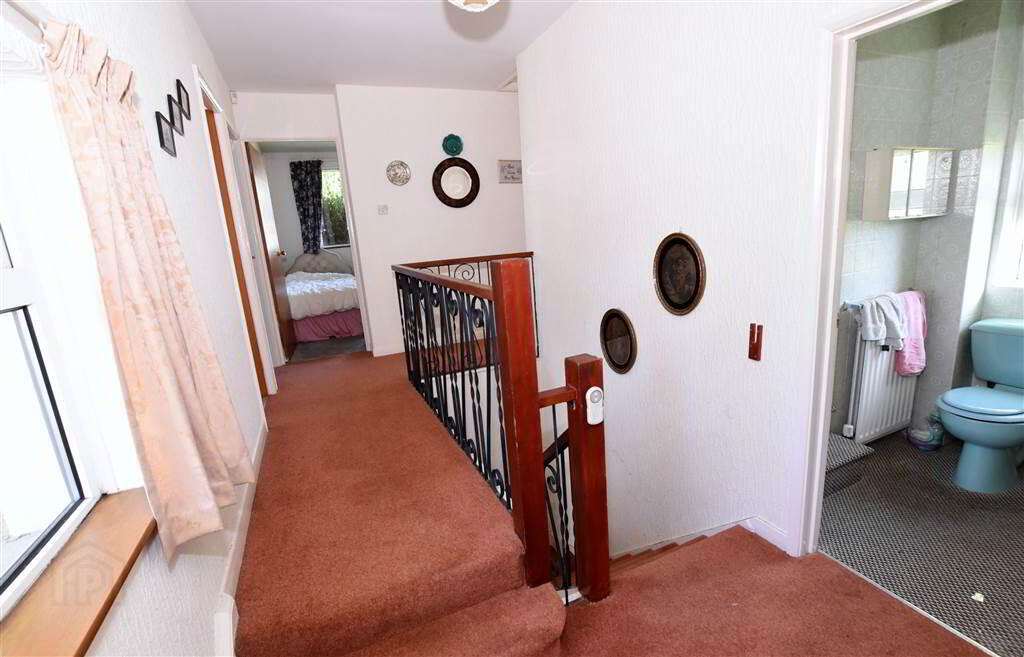 6 Brooklands Road 15 of 28