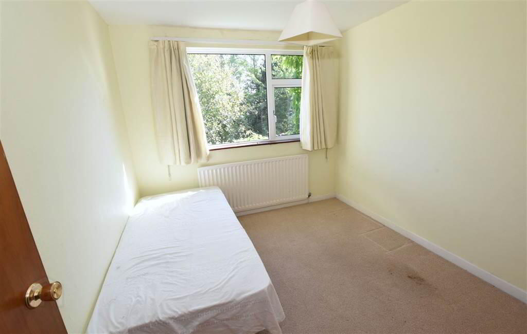 6 Brooklands Road 23 of 28