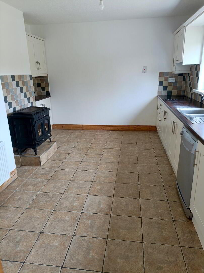 Tyrrells Lane 8 of 16