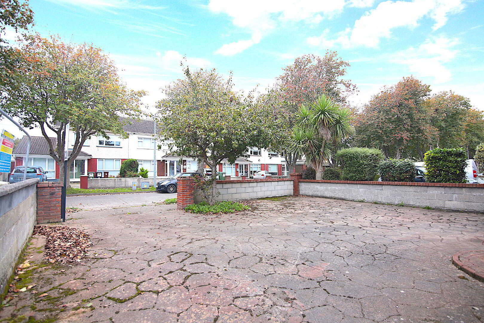 32 Tymon Crescent 3 of 7