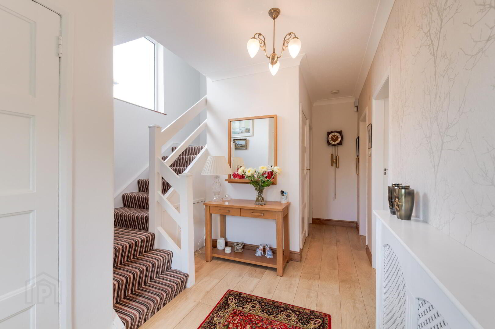 291 Lower Braniel Road 6 of 46