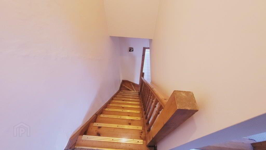 No. 51 Erne Street 11 of 23
