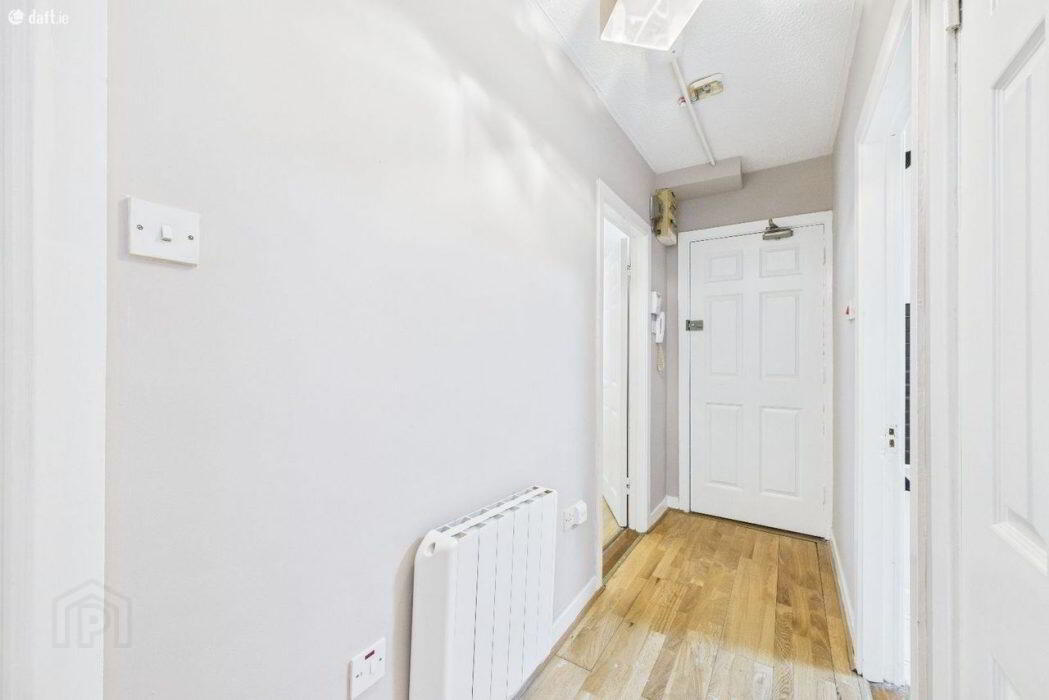 Apartment 6 Scots Marsh House 9 of 21