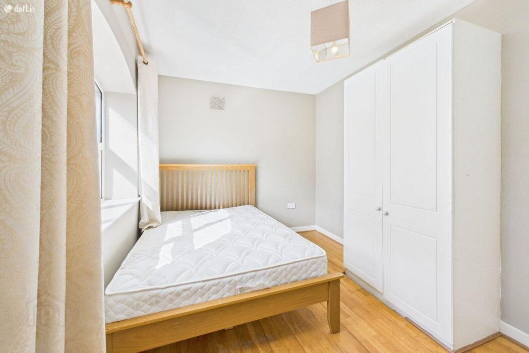 Apartment 6 Scots Marsh House 17 of 21