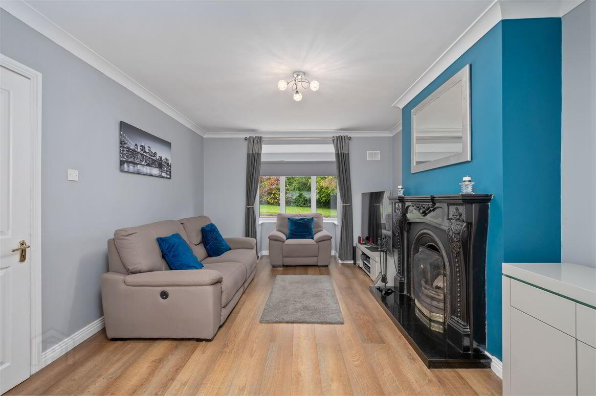 10 Upper Clevedon 14 of 66