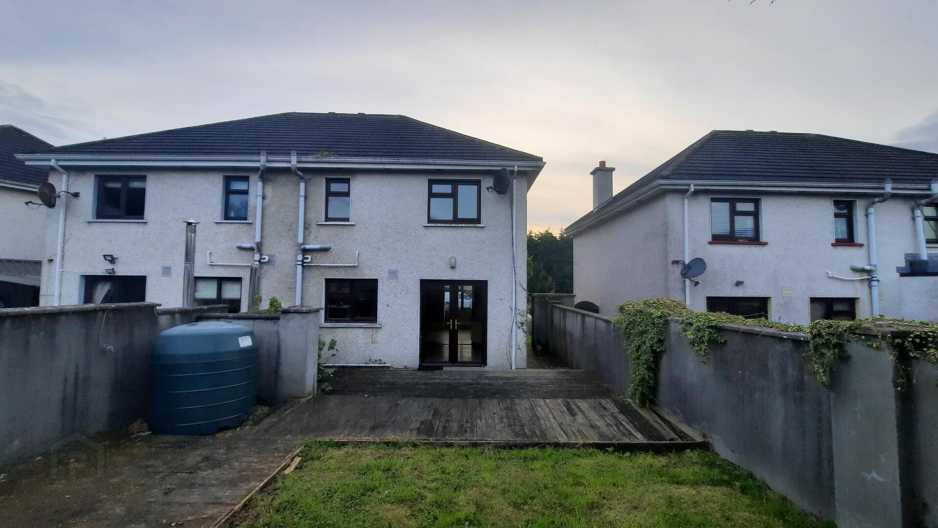 9 Knappaghmore Crescent 27 of 29