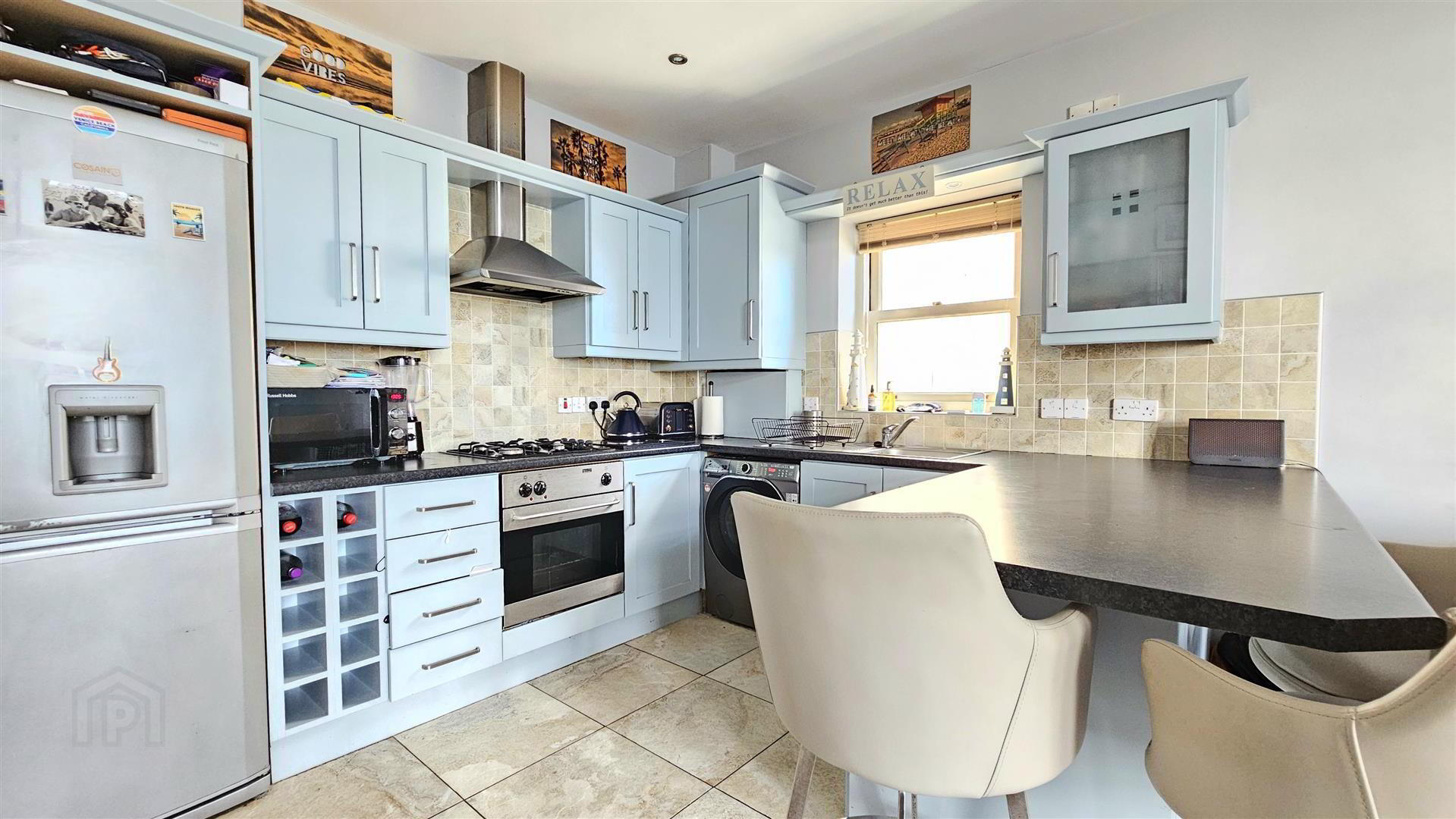 Apt 6 Oceanview, 31 Marine Parade 7 of 21