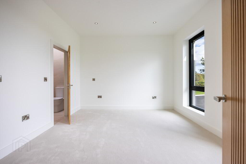 38a Clogher Road 19 of 83