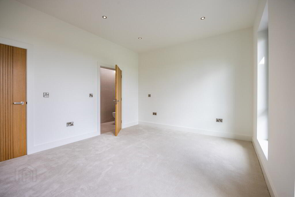 38a Clogher Road 20 of 83