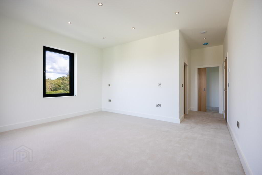 38a Clogher Road 22 of 83