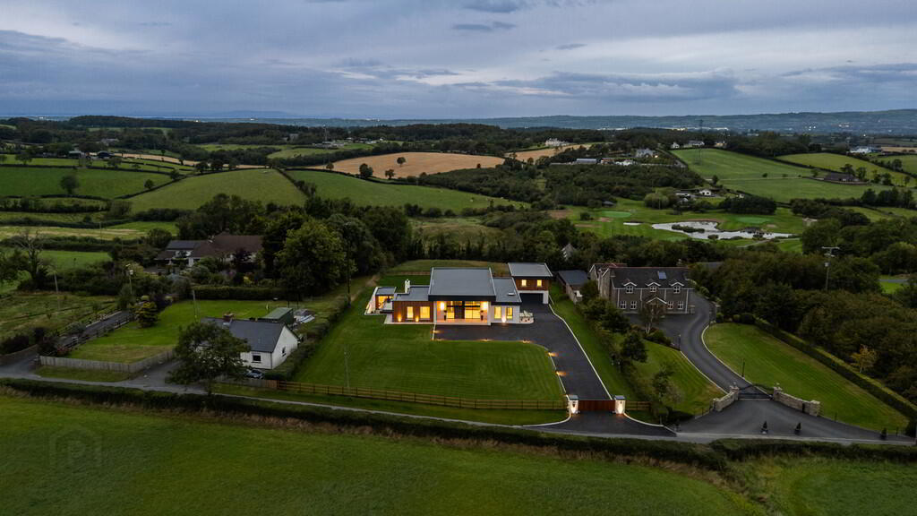 38a Clogher Road 72 of 83