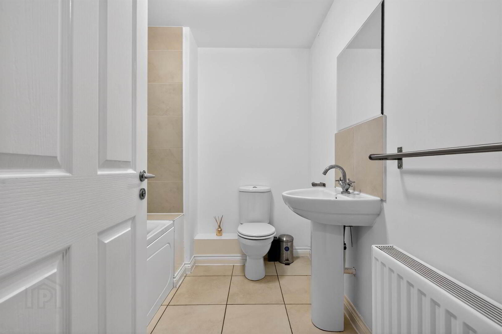 604 Saint Annes Square, Albert Court, 7 Edward Street 8 of 19