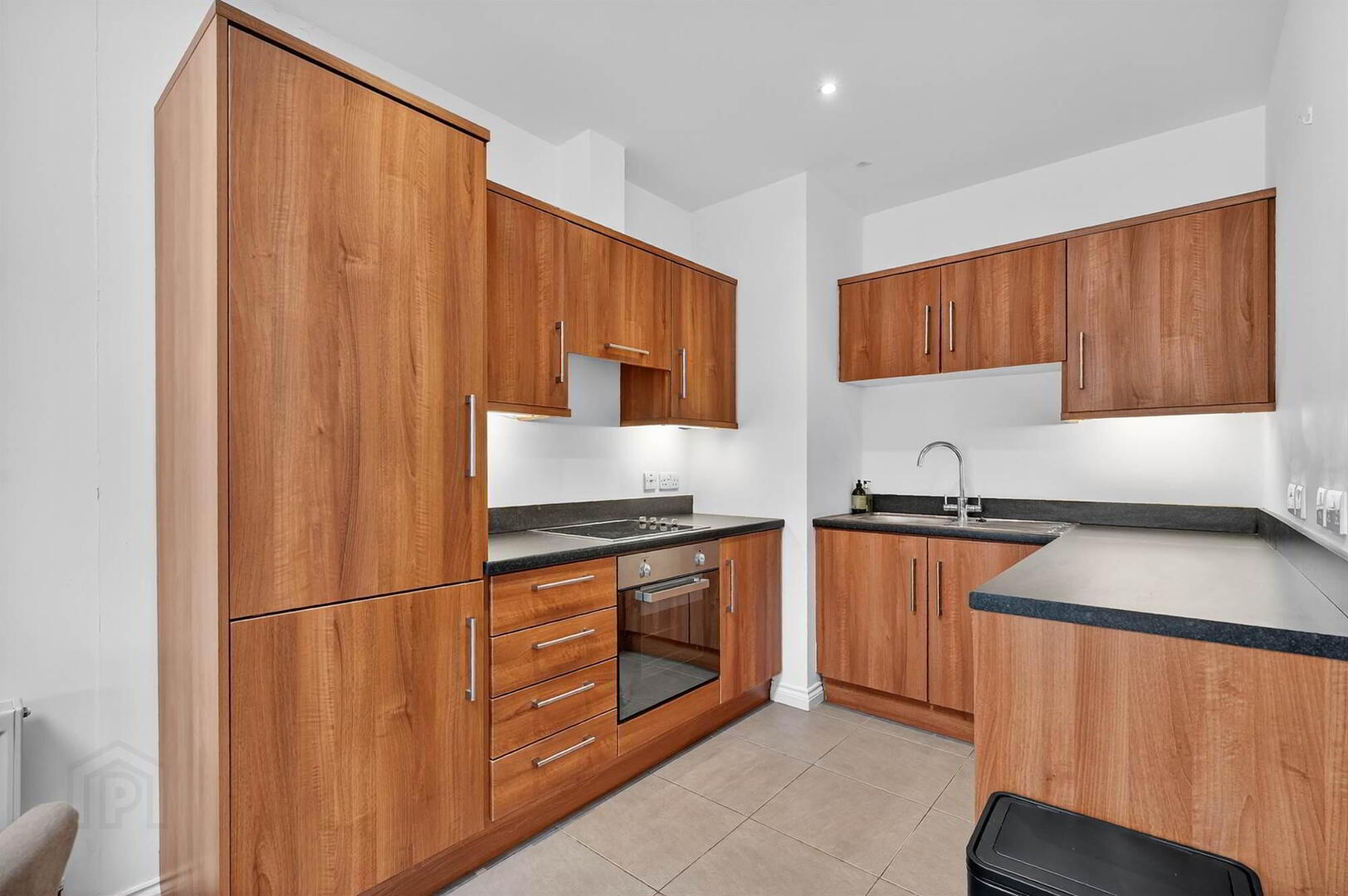 604 Saint Annes Square, Albert Court, 7 Edward Street 7 of 19