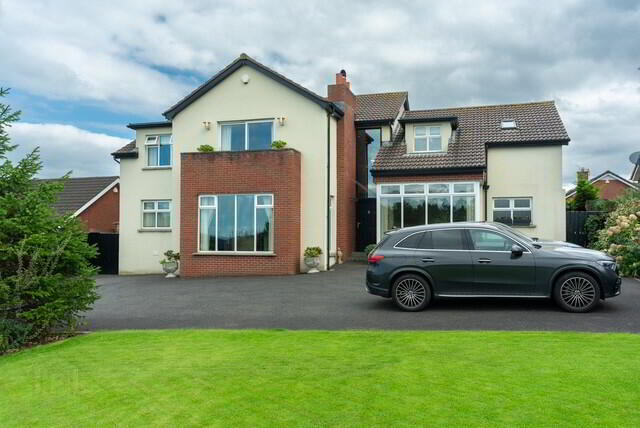 3 Slaughterford Road 1 of 51