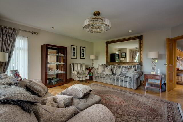 3 Slaughterford Road 6 of 51
