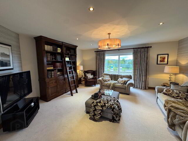 3 Slaughterford Road 27 of 51