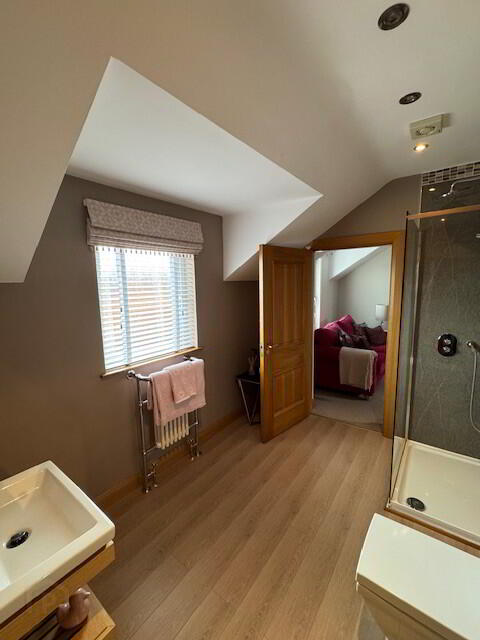 3 Slaughterford Road 38 of 51