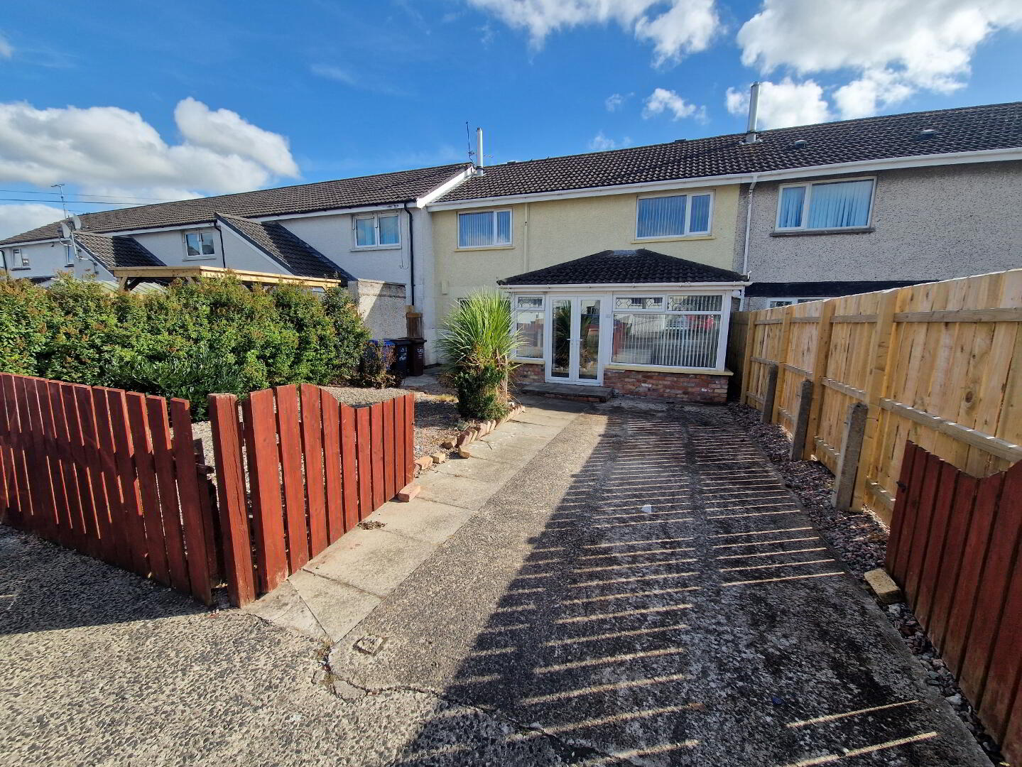 202 Donore Crescent 1 of 20