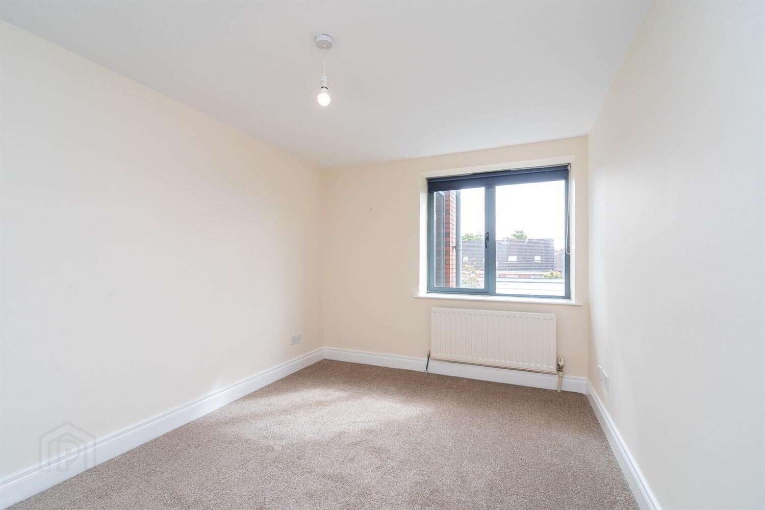Apt 9, Lesley Plaza 6 of 10