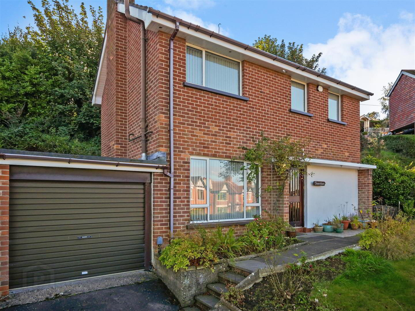 17 Lancedean Road 1 of 14