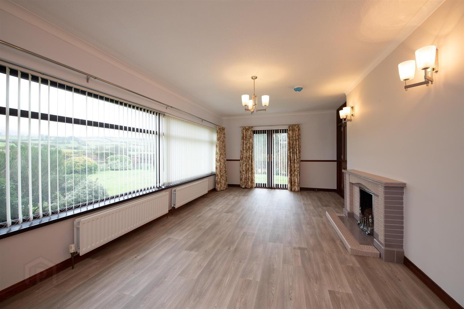18 Legananny Hall Road 4 of 20