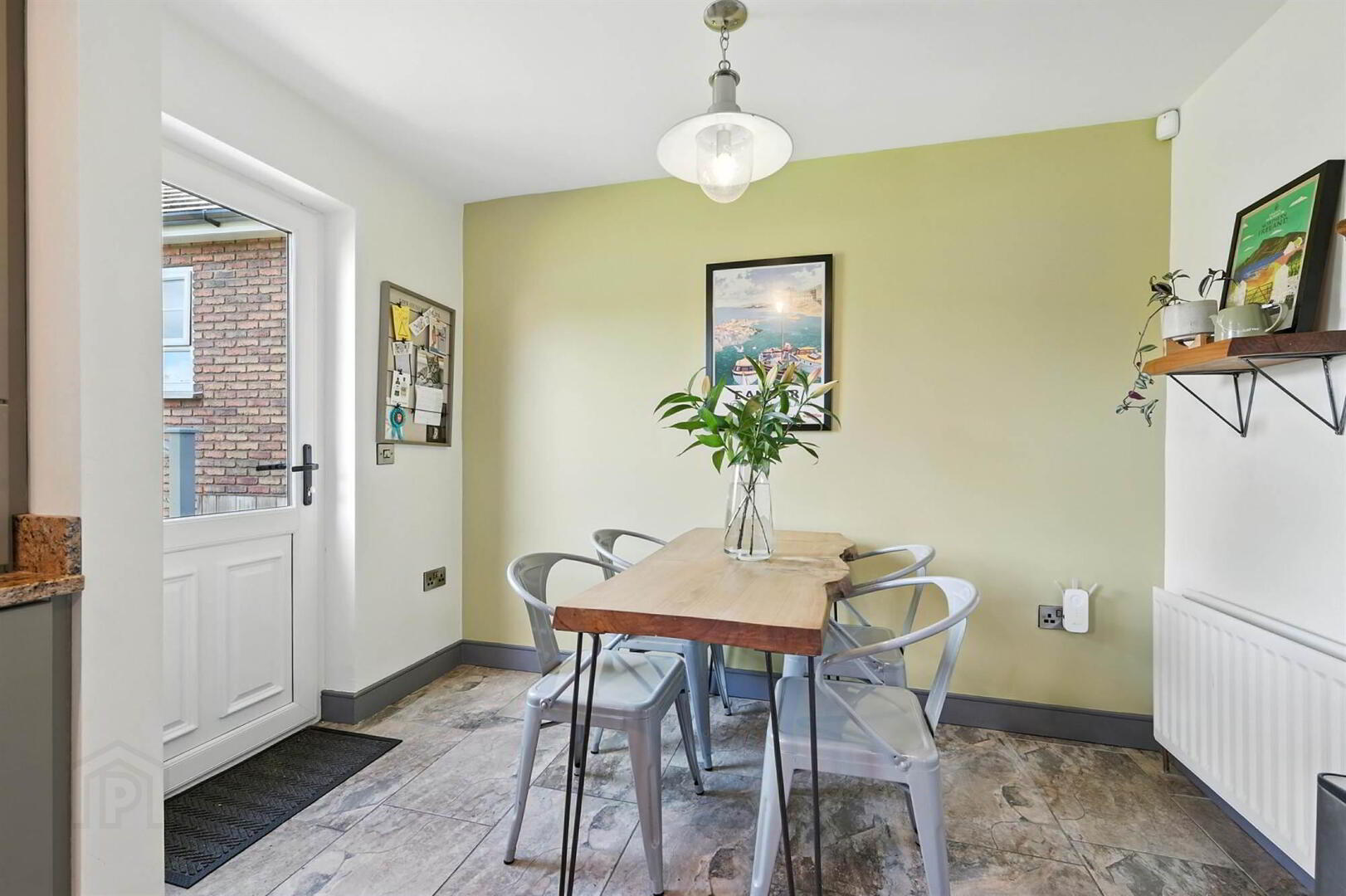 4 Millreagh Drive 10 of 30